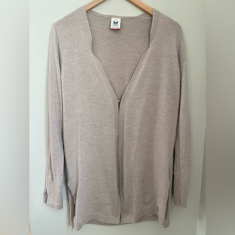 Dale of Norway Medium Merino Wool Cardigan Nordic Snowflake Knit Neutral Tan
